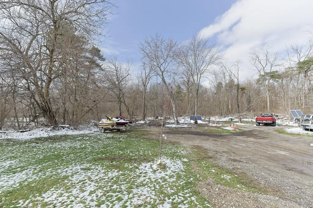 29460 M 62 W Silver Creek Township MI 49047