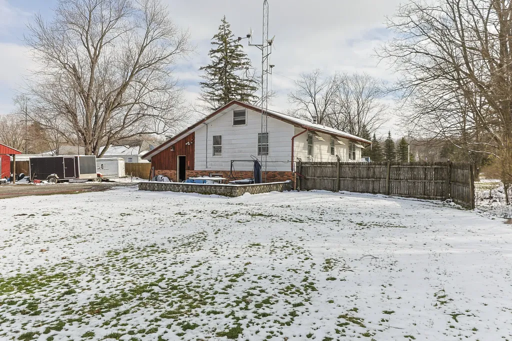 29460 M 62 W Silver Creek Township MI 49047