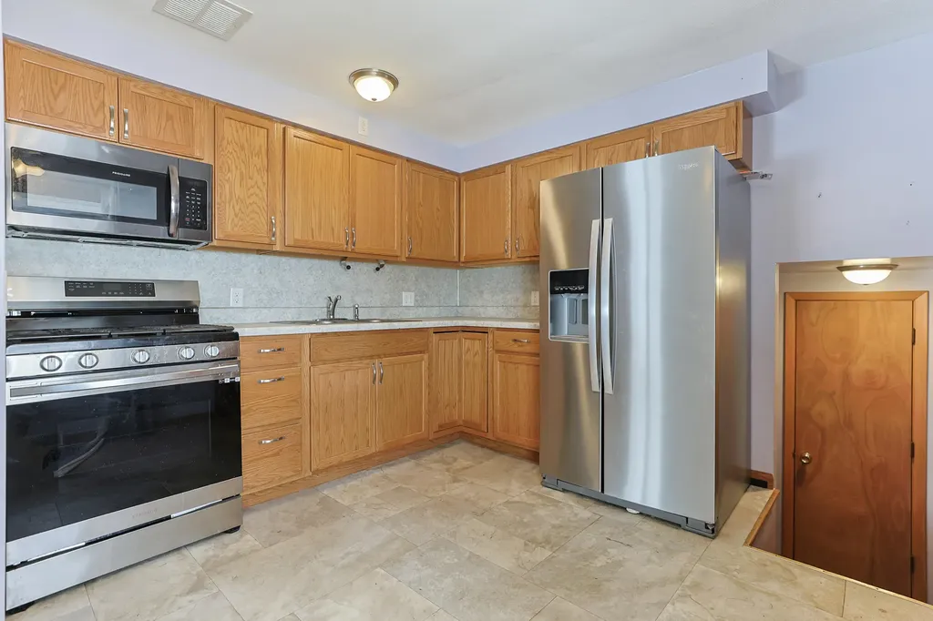 29460 M 62 W Silver Creek Township MI 49047