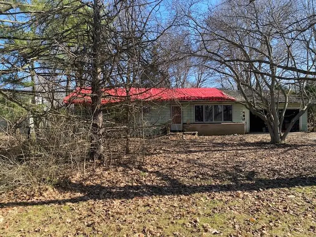 4576 E Snow Road Oronoko Charter Township MI 49103