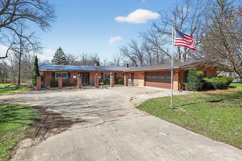 70506 Sunrise Drive Ontwa Township MI 49112