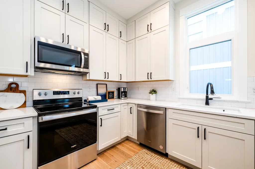 251 Cavelier Avenue St. Joseph City MI 49085