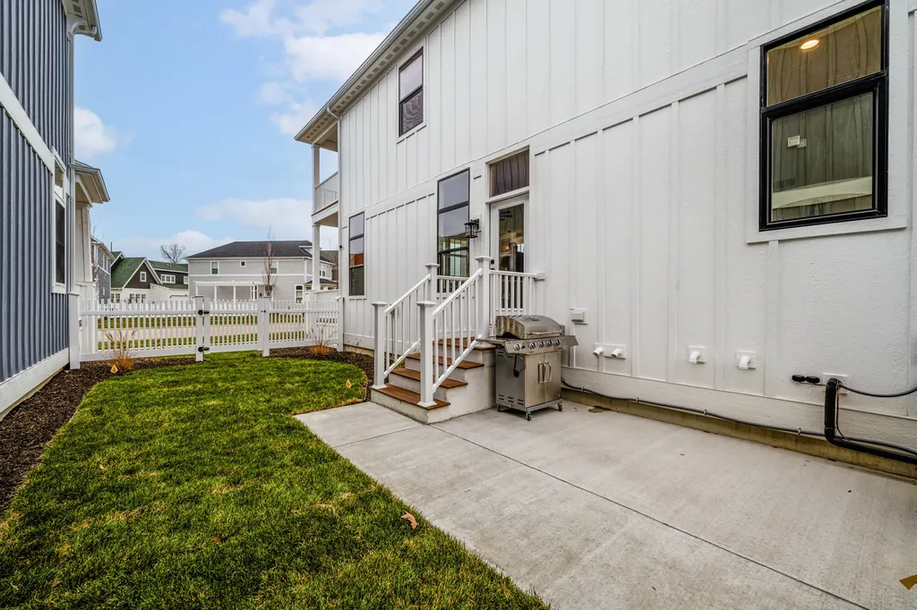 251 Cavelier Avenue St. Joseph City MI 49085