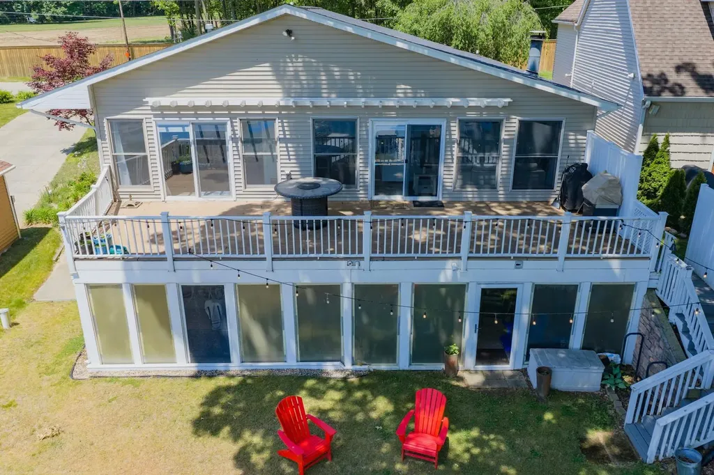 13233 Pleasant Drive Porter Township MI 49130