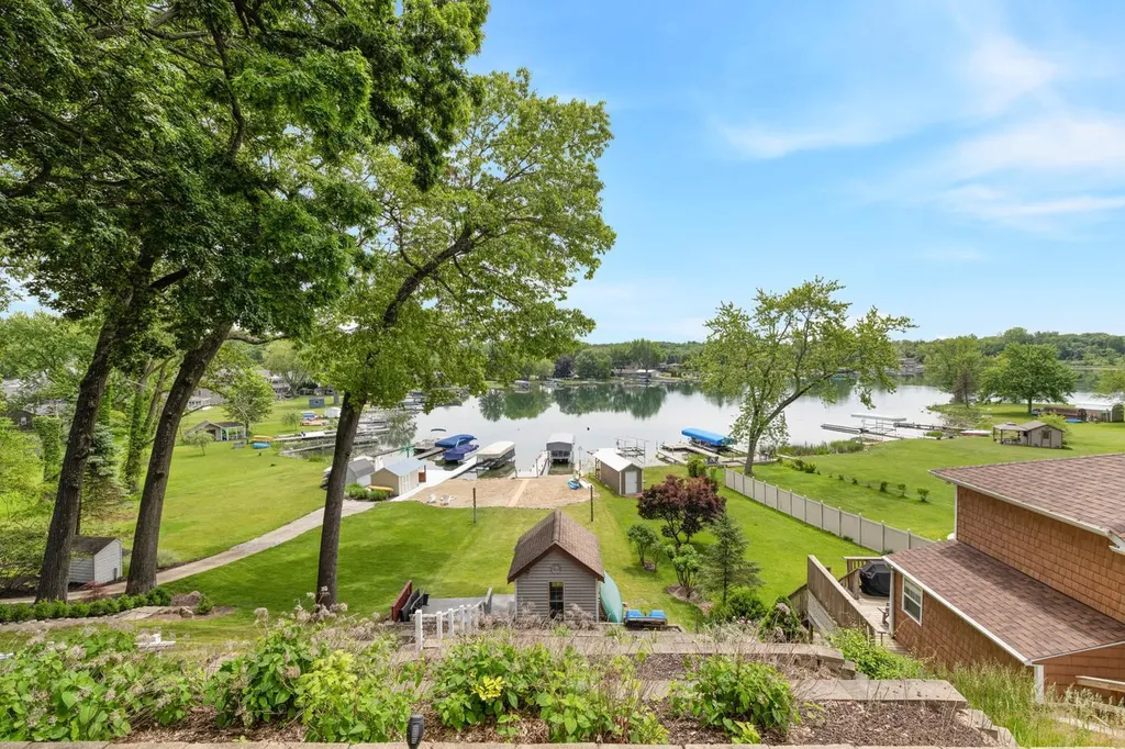 13233 Pleasant Drive Porter Township MI 49130