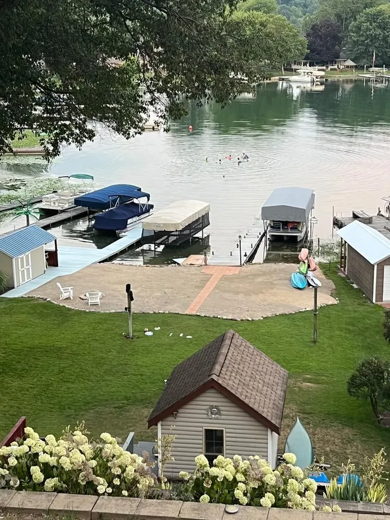 13233 Pleasant Drive Porter Township MI 49130