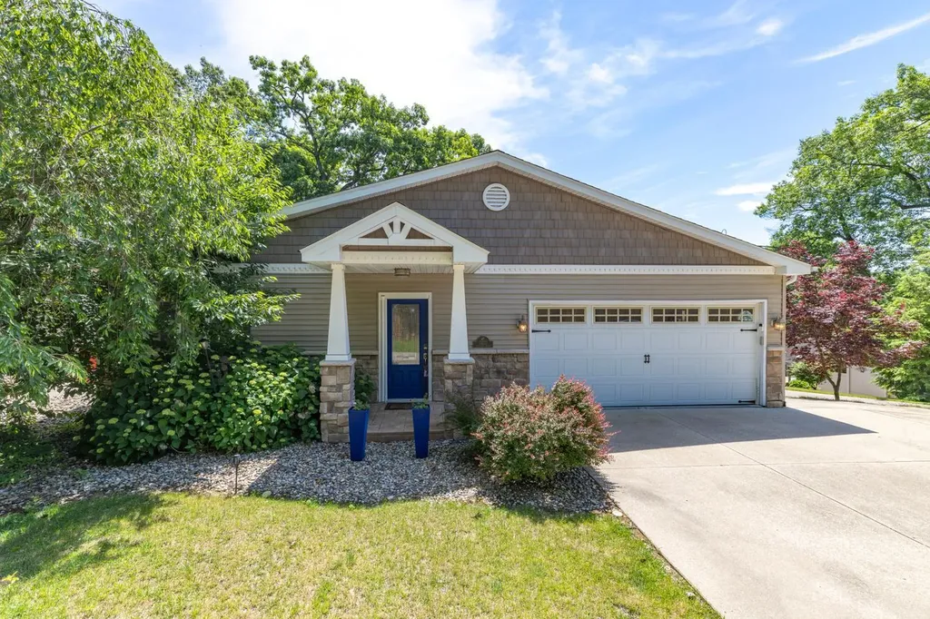 13233 Pleasant Drive Porter Township MI 49130
