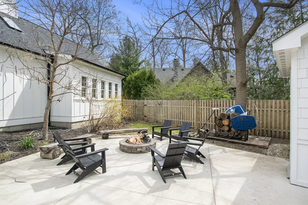 16220 Stones Throw Lane New Buffalo Township MI 49129