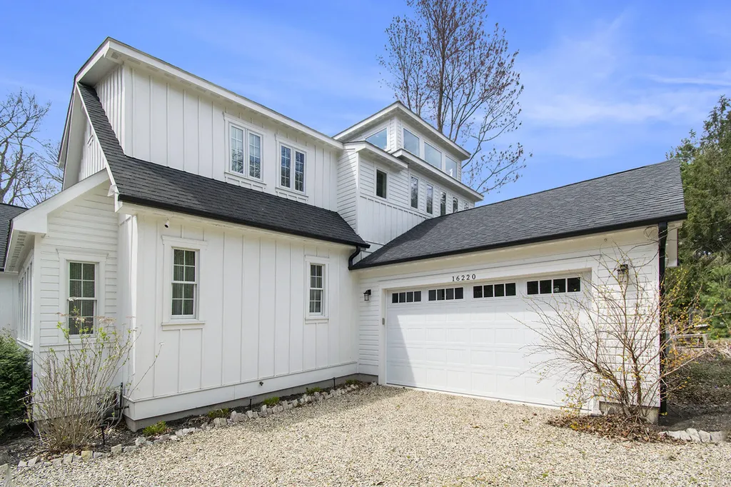 16220 Stones Throw Lane New Buffalo Township MI 49129
