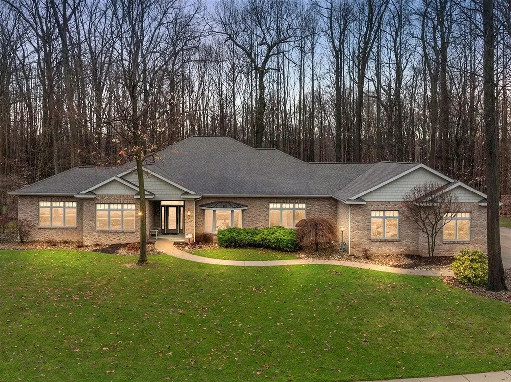 2666 Heritage Way Lincoln Charter Township MI 49127