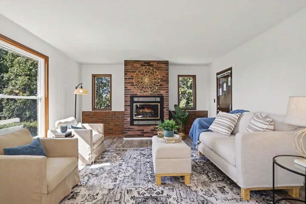 6629 N Branch Road Bainbridge Township MI 49022