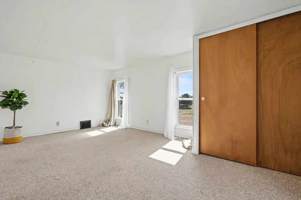 6629 N Branch Road Bainbridge Township MI 49022