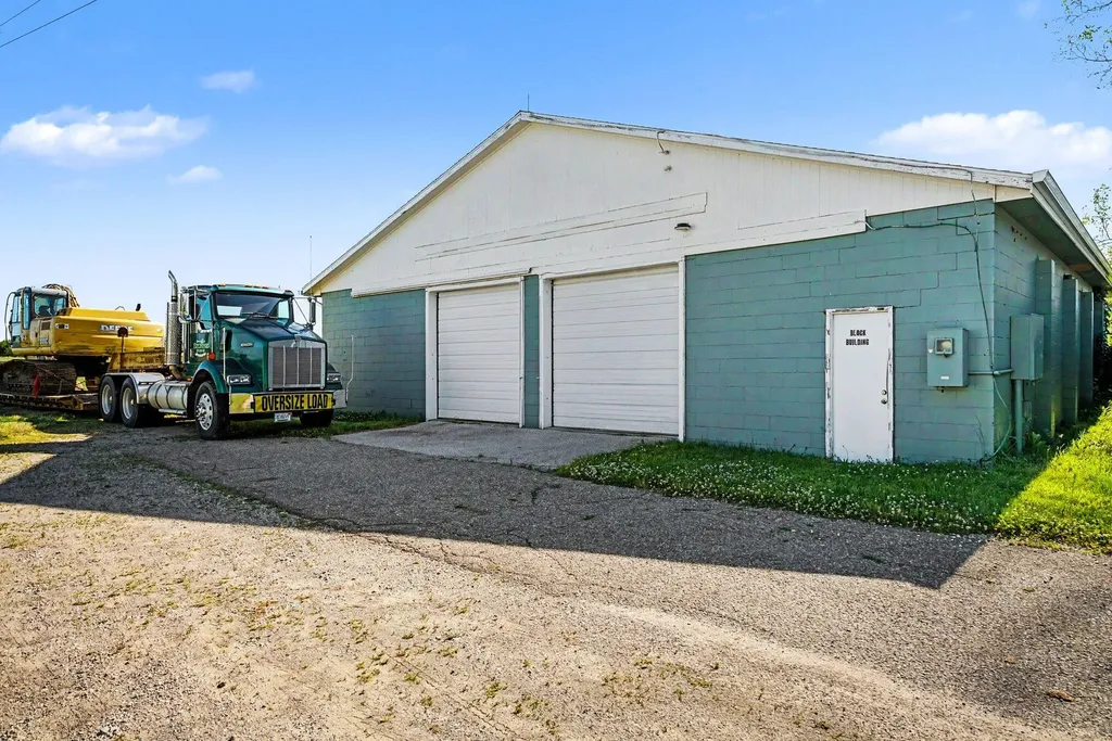 6629 N Branch Road Bainbridge Township MI 49022