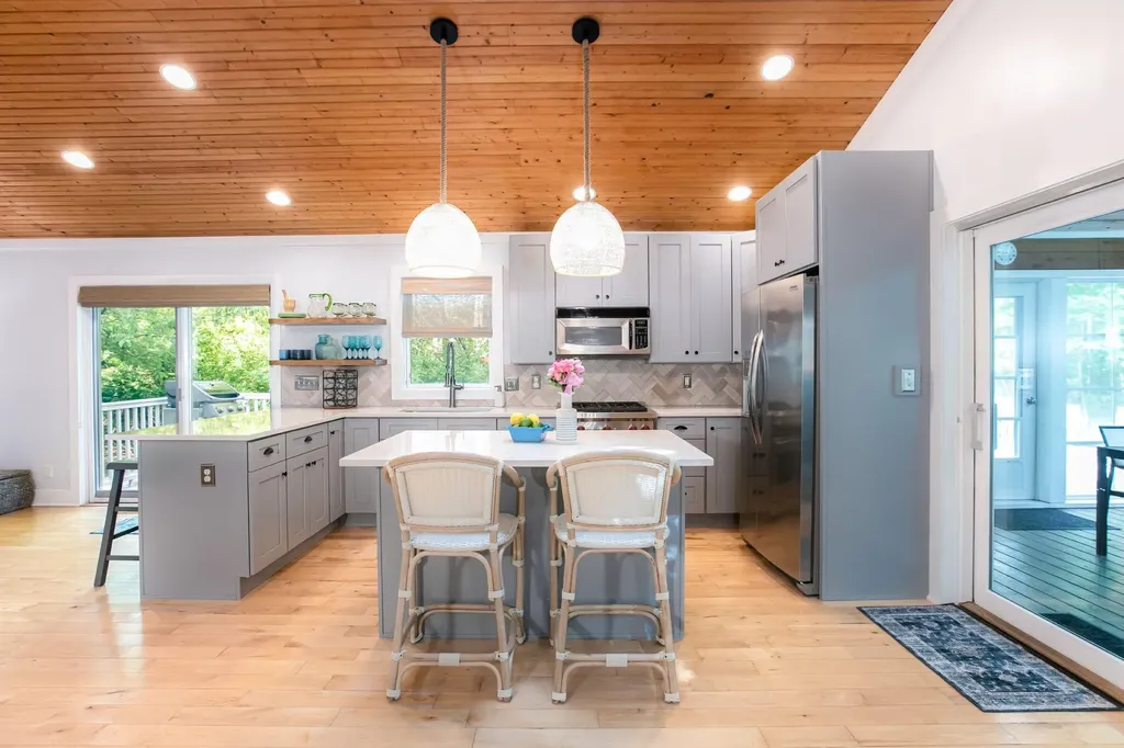 6010 Migiel Lane Chikaming Township MI 49125