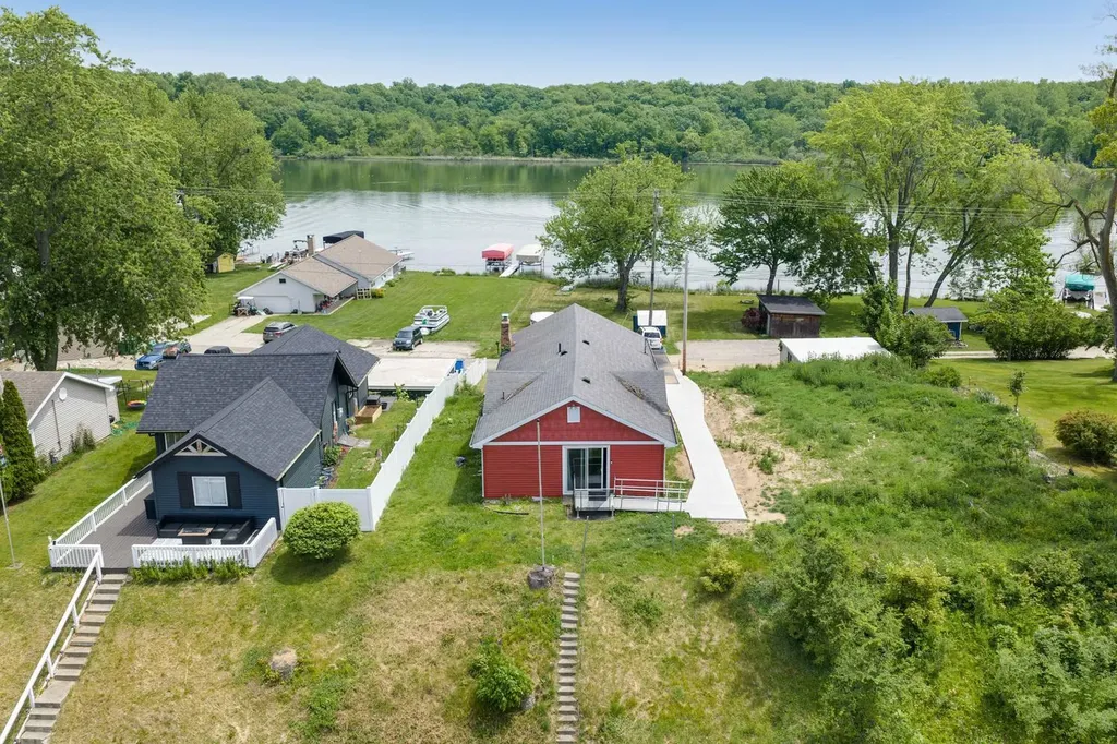 69907 Sunset Boulevard Porter Township MI 49130