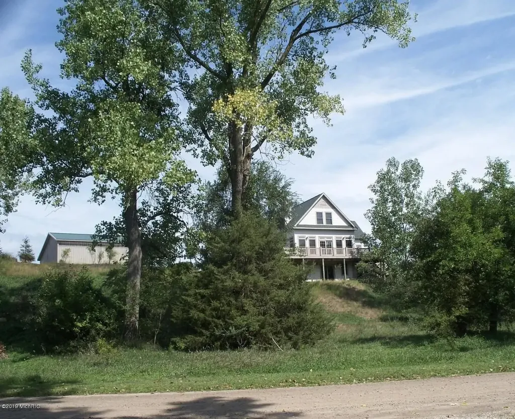 # 511 E Southern Road Coldwater City MI 49036