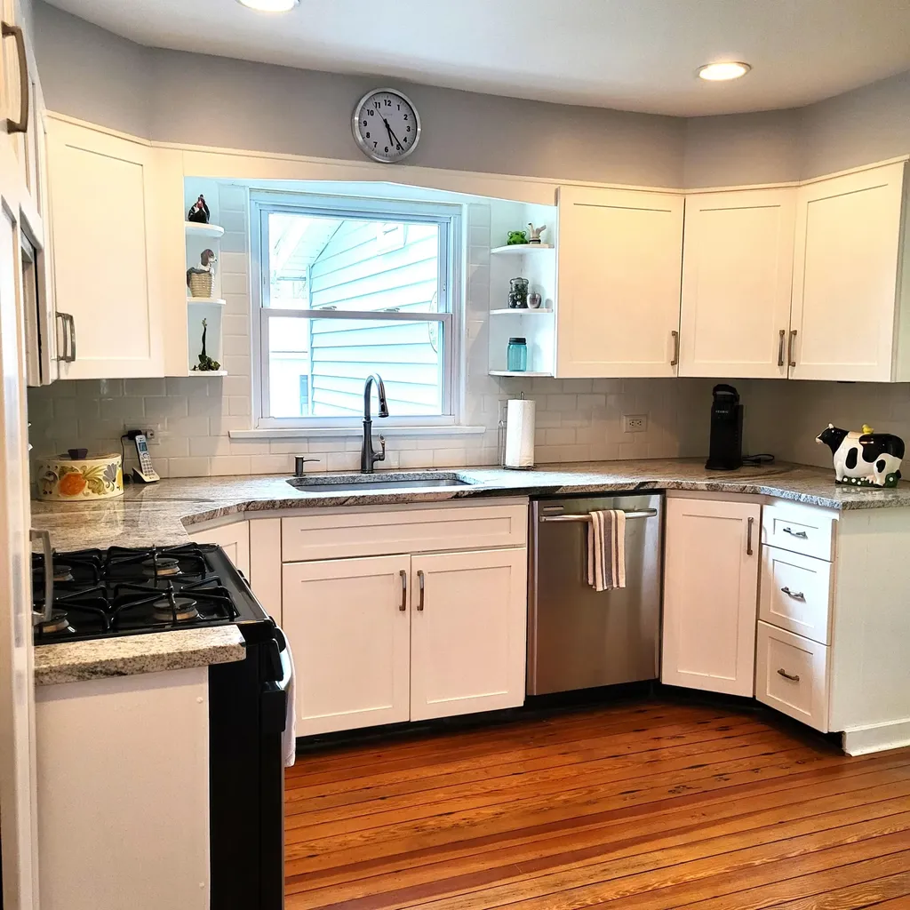 8605 East Chikaming Township MI 49116