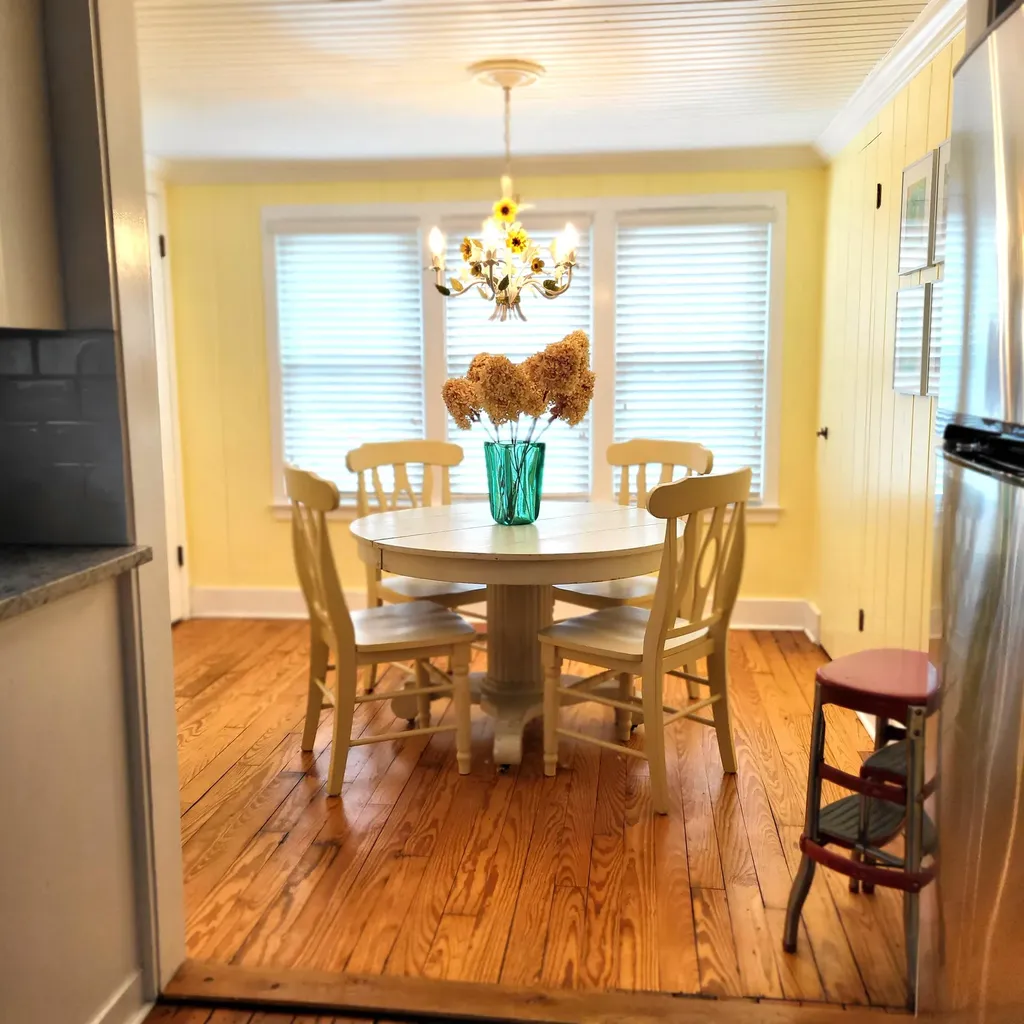 8605 East Chikaming Township MI 49116