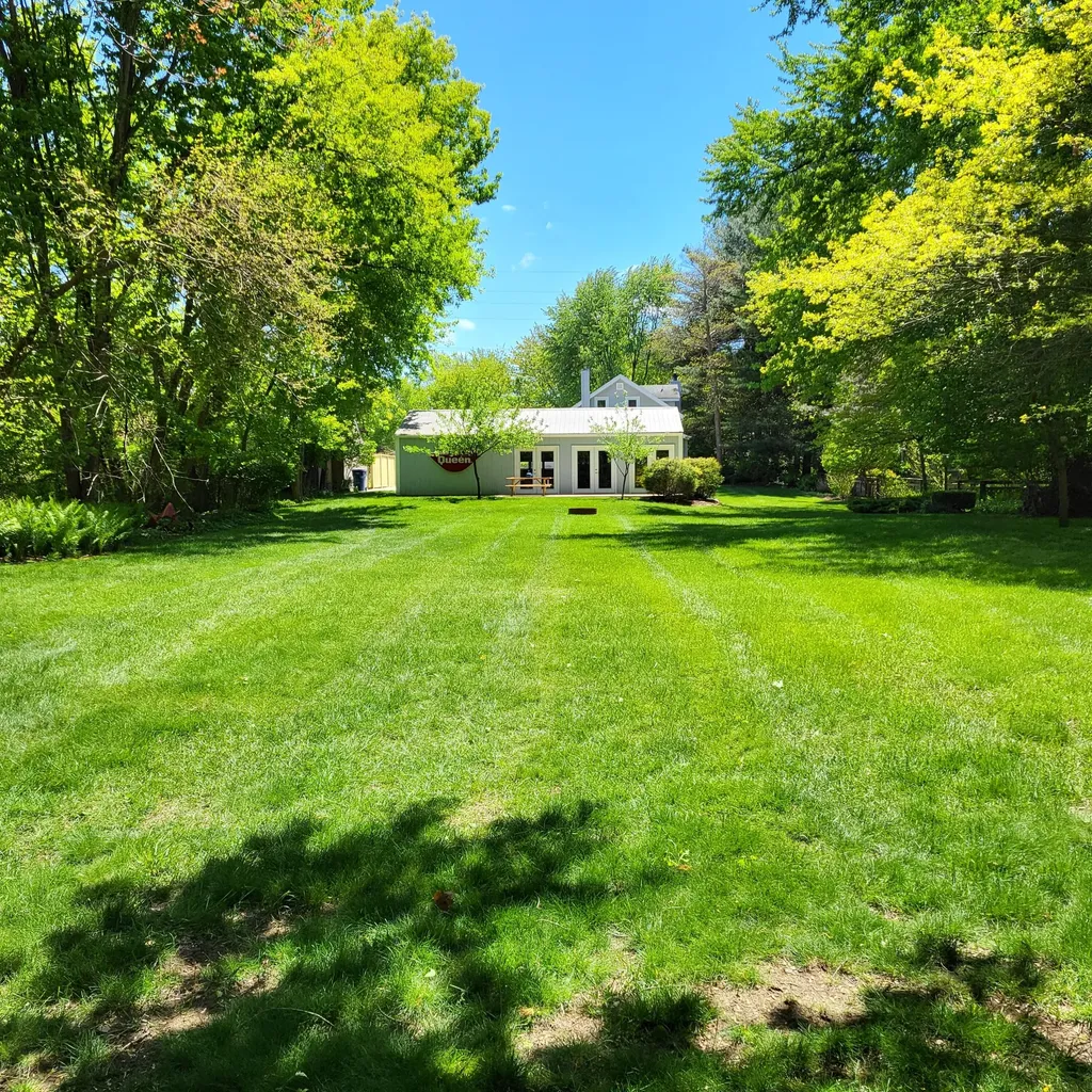 8605 East Chikaming Township MI 49116
