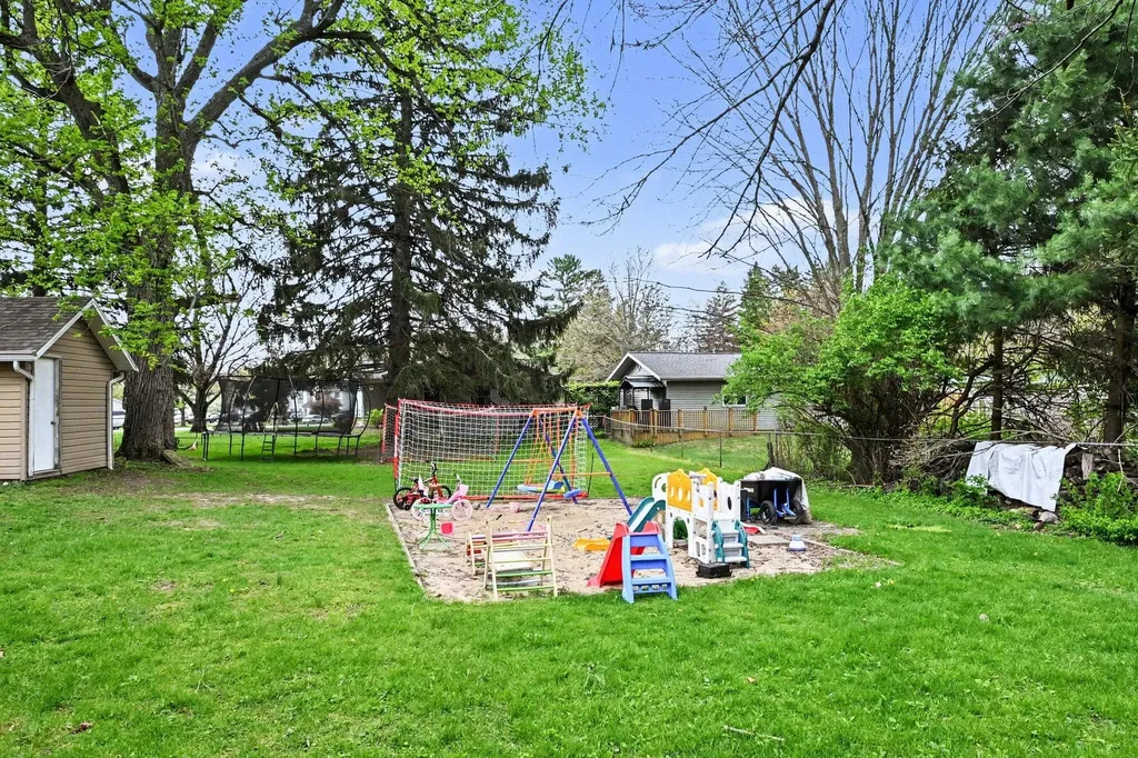 1917 E Main Street Niles Township MI 49120