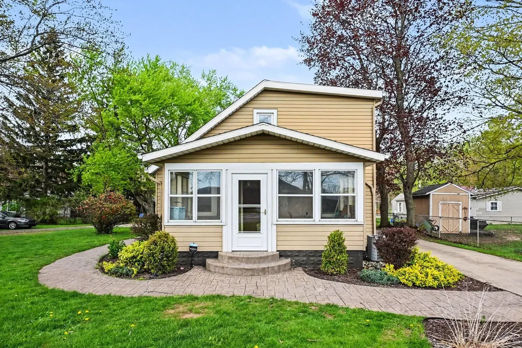 1917 E Main Street Niles Township MI 49120