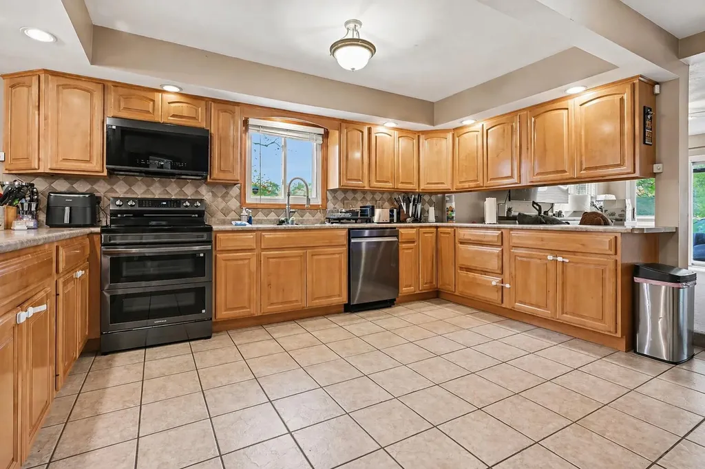 1917 E Main Street Niles Township MI 49120