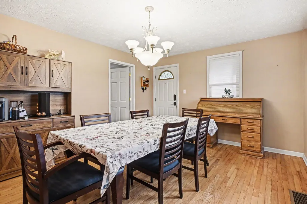 1917 E Main Street Niles Township MI 49120