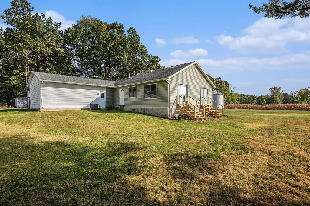 4935 Curran Road Bertrand Township MI 49107