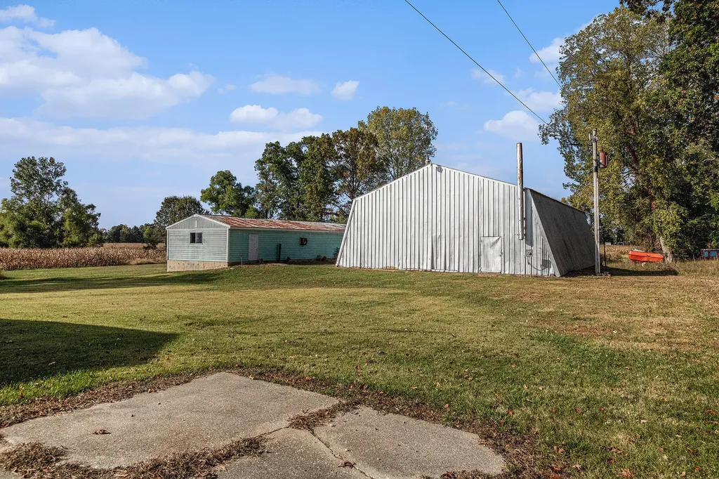 4935 Curran Road Bertrand Township MI 49107