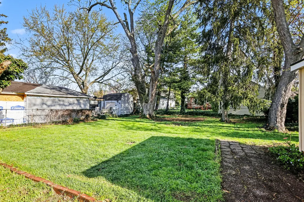 1227 Reycraft Drive Kalamazoo City MI 49001