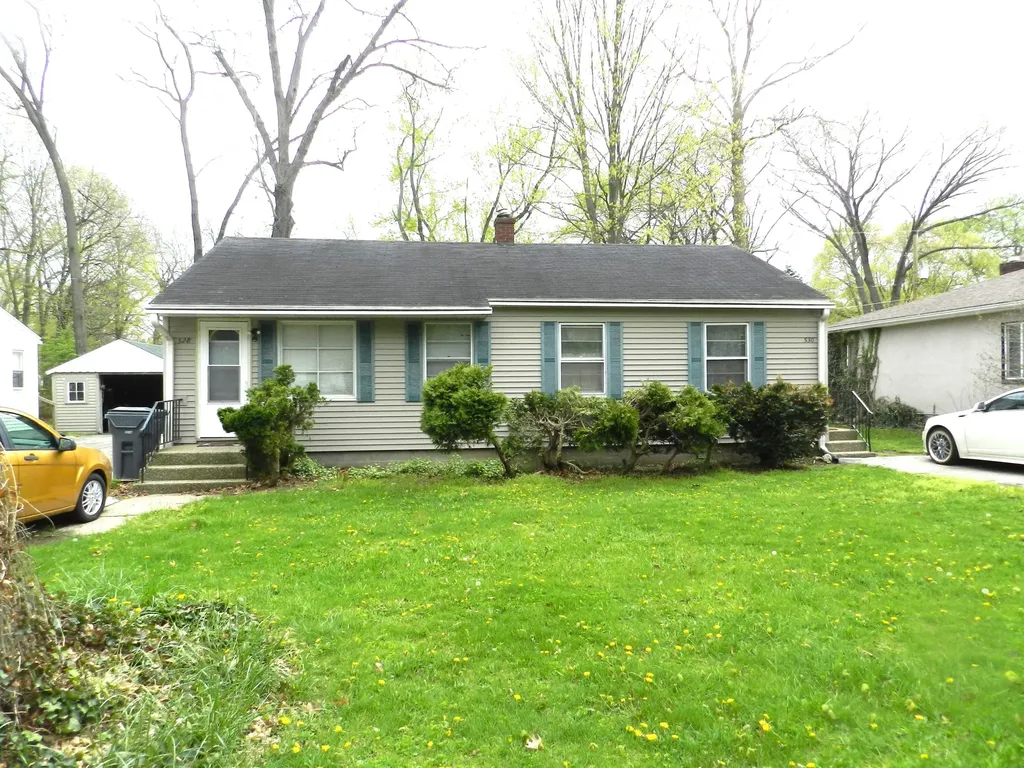 518 & 528 Chippewa Road St. Joseph Charter Township MI 49022