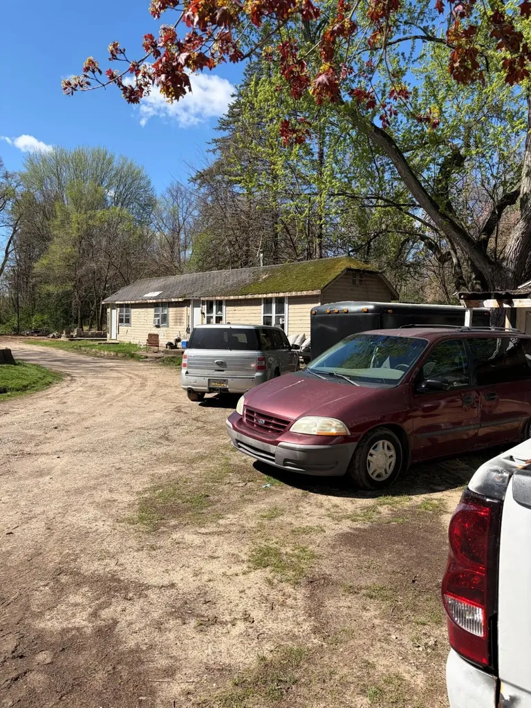 2394 Yankee Street Howard Township MI 49120