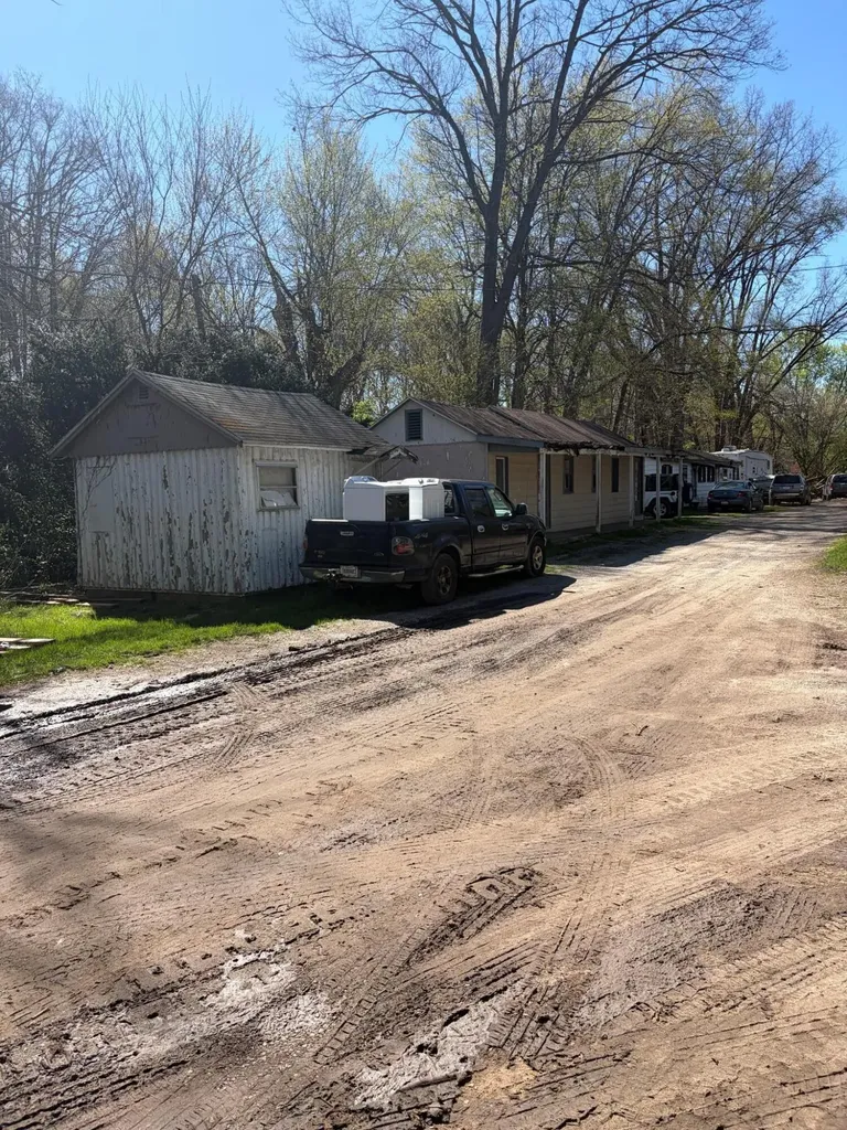 2394 Yankee Street Howard Township MI 49120