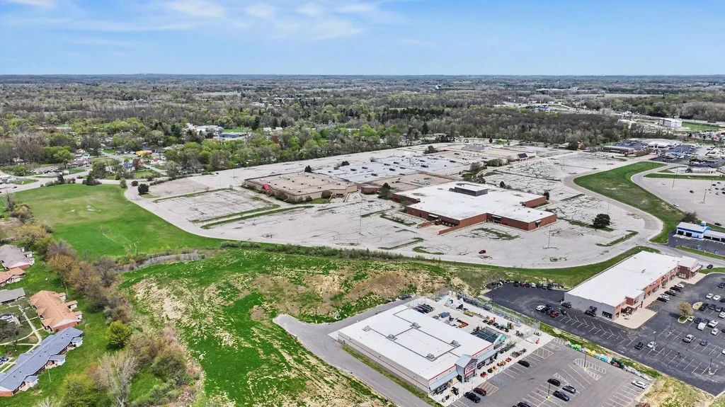 1800 Pipestone Road Benton Charter Township MI 49022