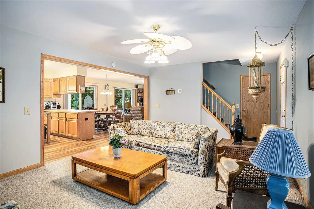 15891 Lakeview Drive Buchanan Township MI 49107