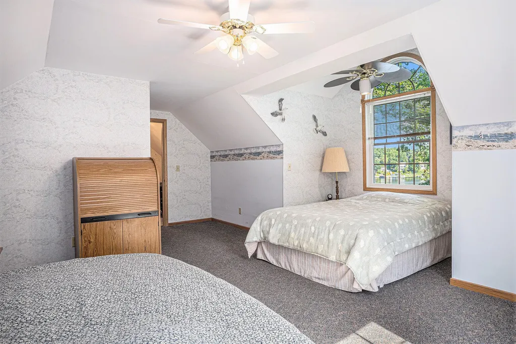 15891 Lakeview Drive Buchanan Township MI 49107