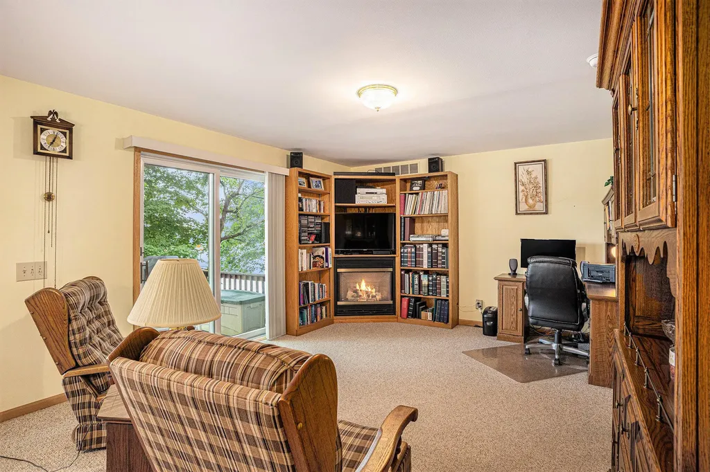 15891 Lakeview Drive Buchanan Township MI 49107