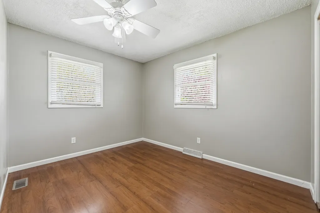 22977 Grandeur Avenue Mattawan Village MI 49071