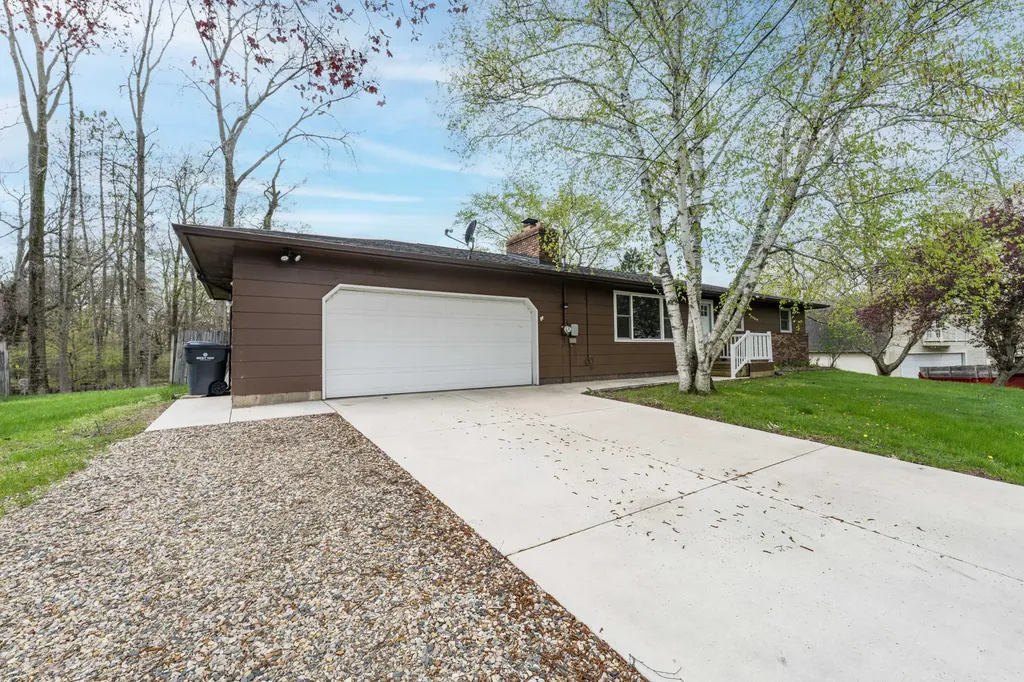 22977 Grandeur Avenue Mattawan Village MI 49071
