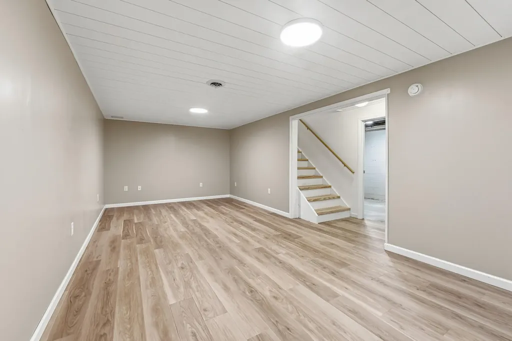 22977 Grandeur Avenue Mattawan Village MI 49071