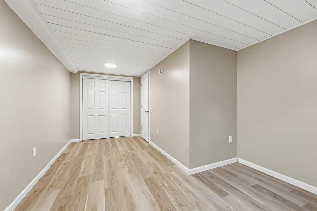 22977 Grandeur Avenue Mattawan Village MI 49071