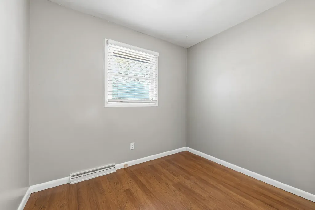 22977 Grandeur Avenue Mattawan Village MI 49071