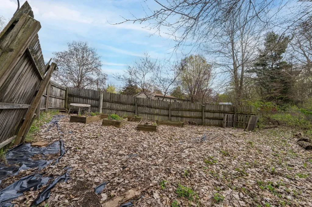 22977 Grandeur Avenue Mattawan Village MI 49071