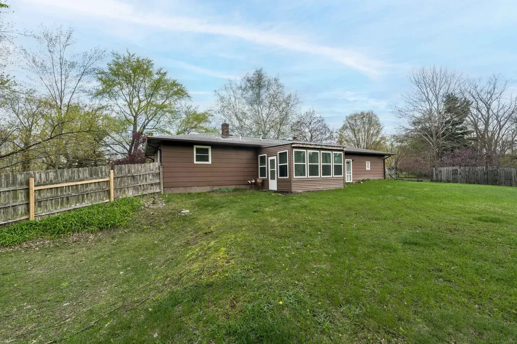 22977 Grandeur Avenue Mattawan Village MI 49071