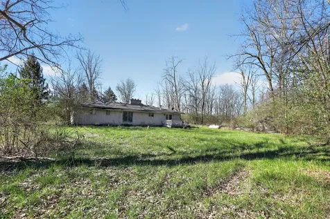 6718 Colf Road Exeter Township MI 48117