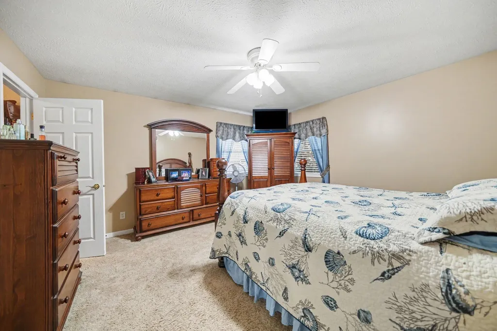 23803 Evan Street Jefferson Township MI 49031