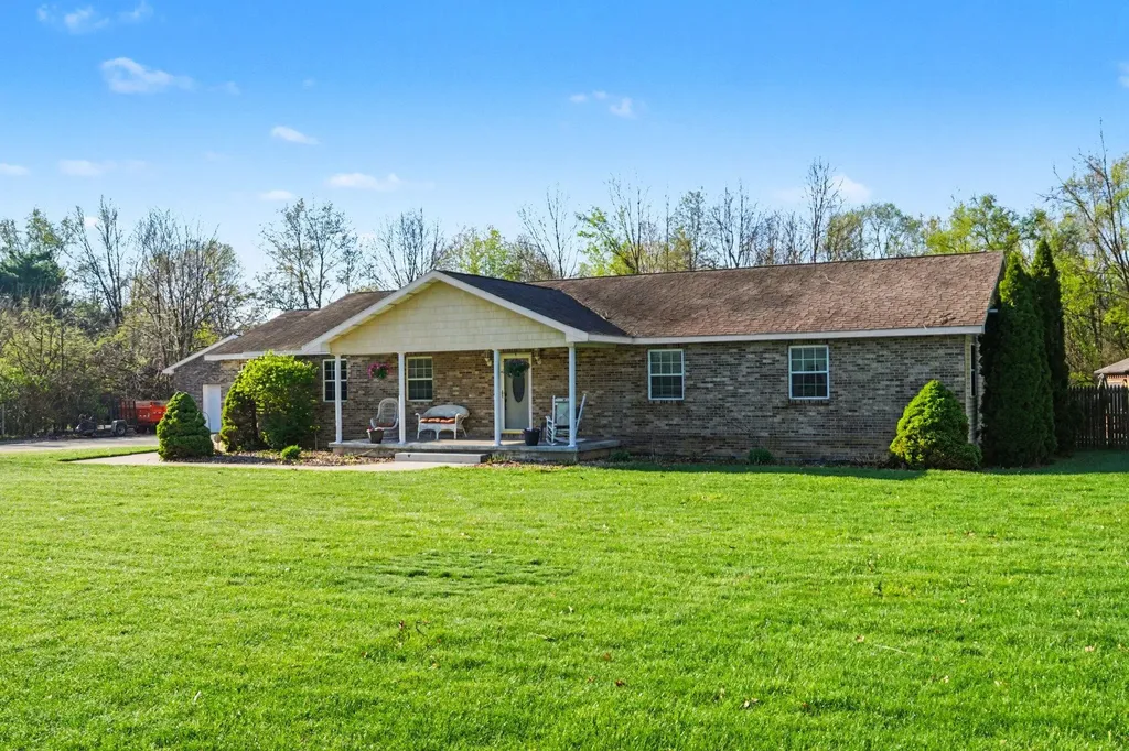 23803 Evan Street Jefferson Township MI 49031