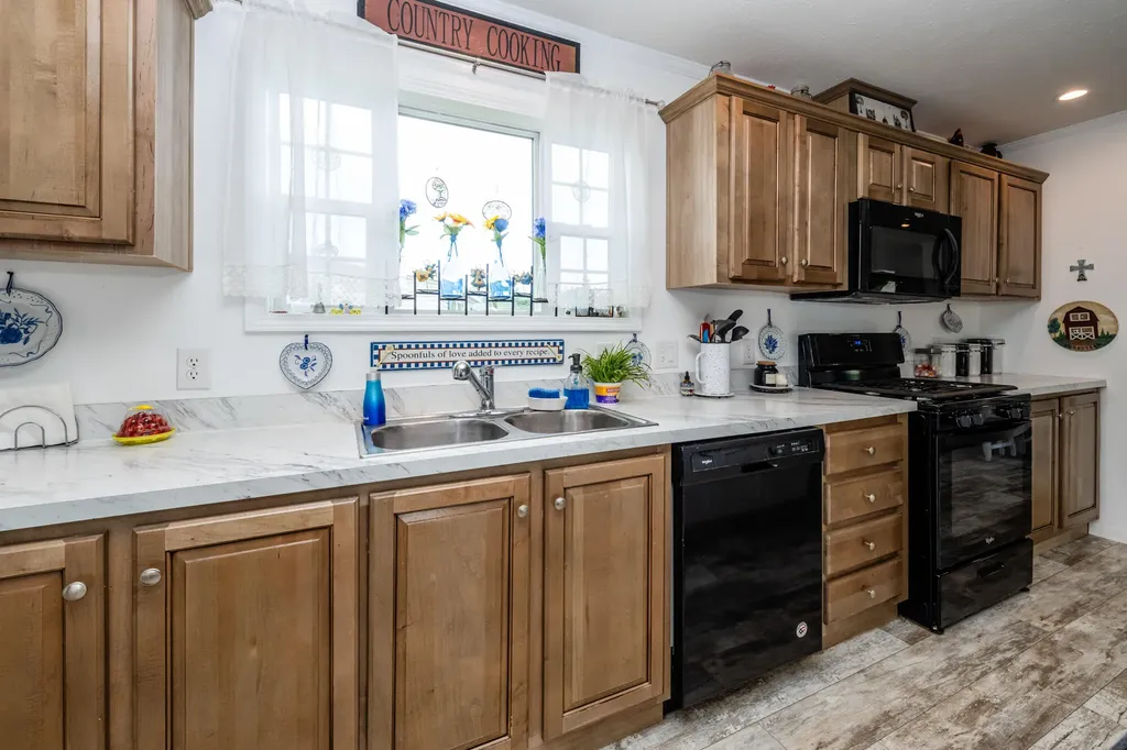 11159 Red Arrow Highway Lake Charter Township MI 49106