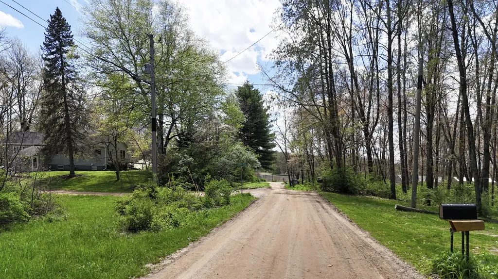 56896 Sunnyside Avenue Lagrange Township MI 49031