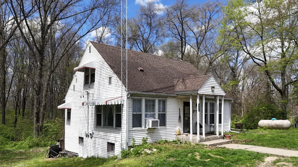 56896 Sunnyside Avenue Lagrange Township MI 49031